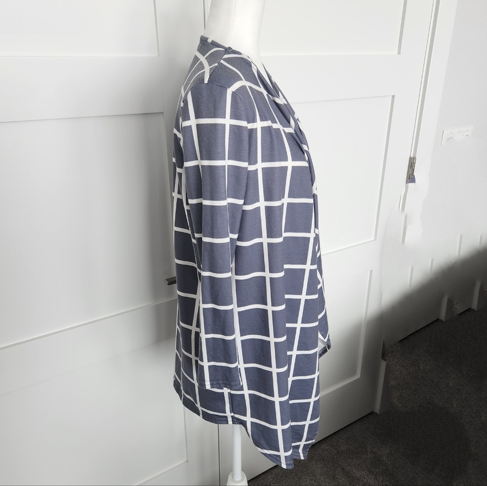 * Drape Front Cardigan - Picture 2 of 9